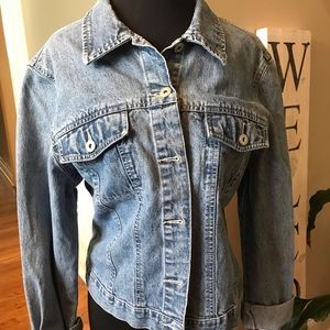 Women’s Denim Jacket